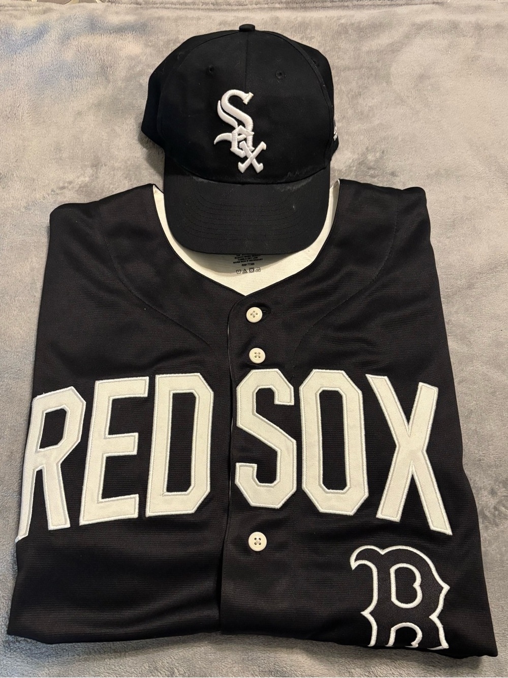 Boston RED SOX Size Lrg. Black Jersey with White and Red Trim Tag. MLB Ball Cap